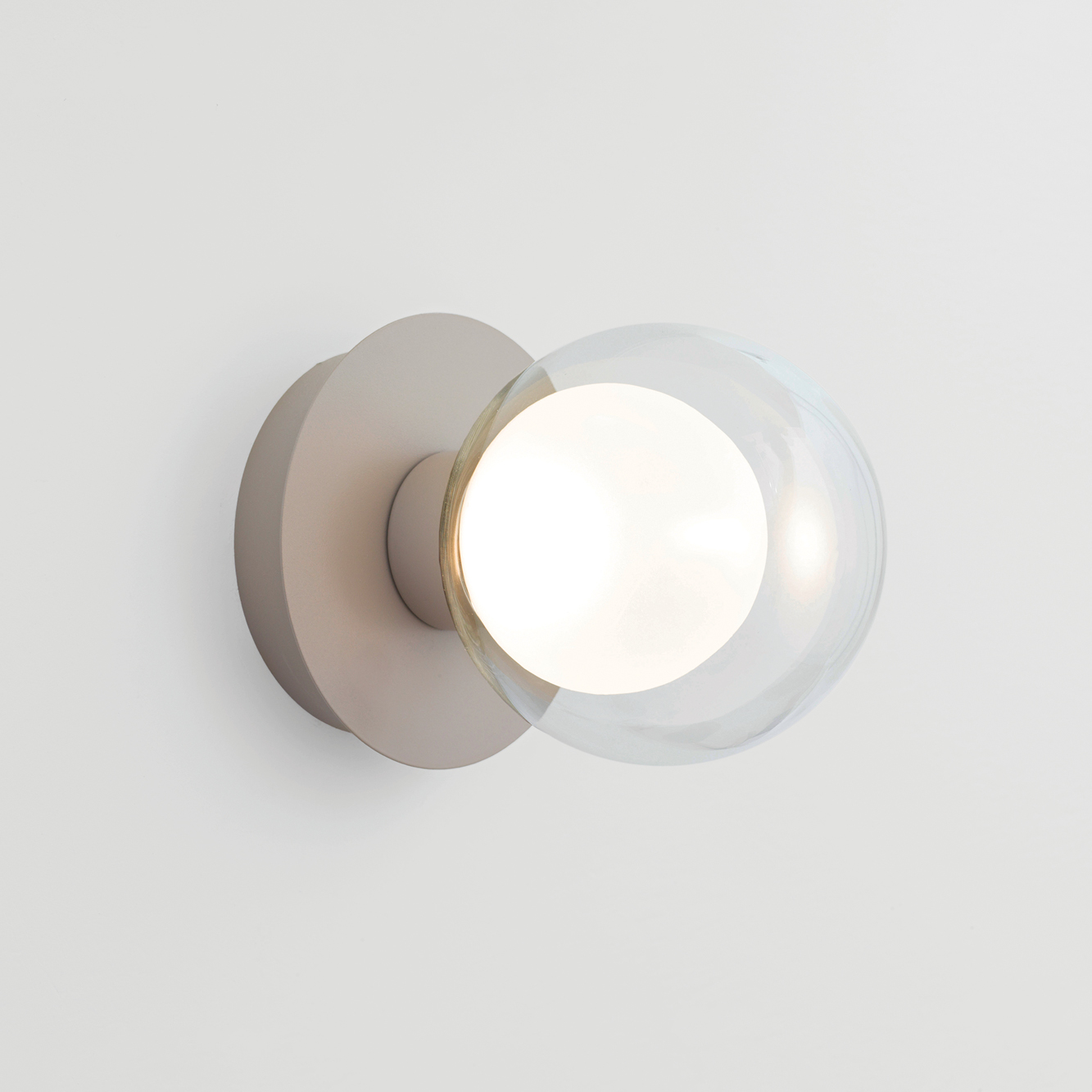 ESSENCE PLAFONIERA/APPLIQUE CHAMPAGNE 8W 3000K