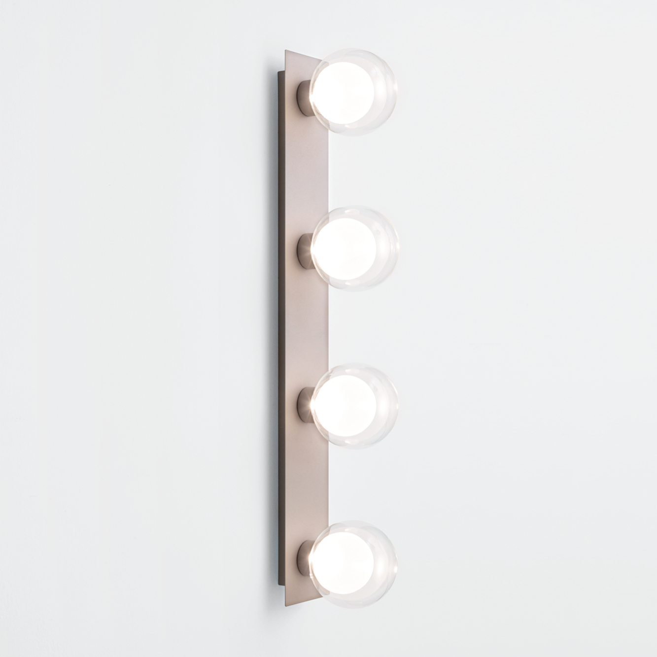 ESSENCE PLAFONIERA/APPLIQUE 4 LUCI CHAMPAGNE 4X8W 3000K