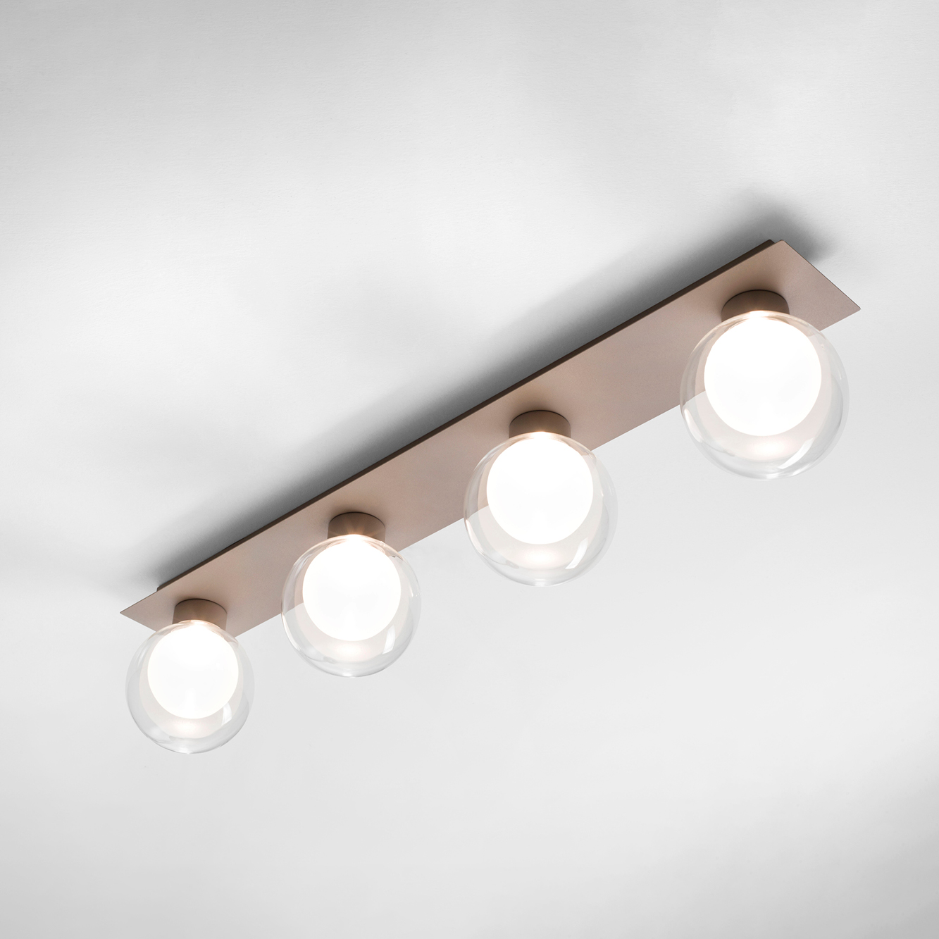 ESSENCE PLAFONIERA/APPLIQUE 4 LUCI CHAMPAGNE 4X8W 3000K