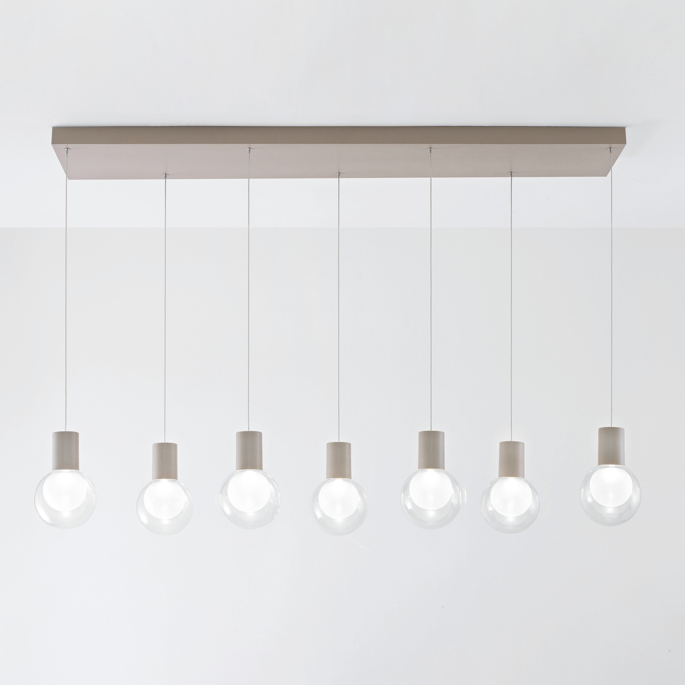 ESSENCE SOSPENSIONE 7 LUCI CHAMPAGNE 7X8W 3000K