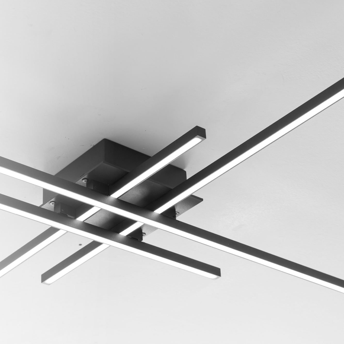 HASHTAG PLAFONIERA 119 NERO 56W 3000K