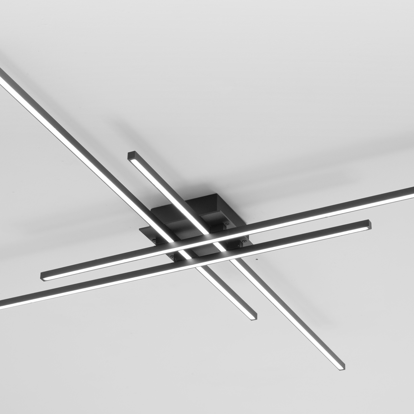 HASHTAG PLAFONIERA 119 NERO 56W 3000K