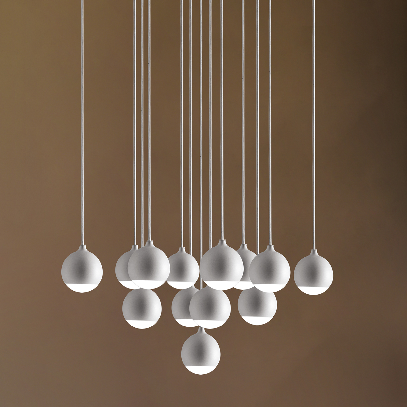 SHALLOW SOSPENSIONE 13 LUCI BIANCO 40W 3000K