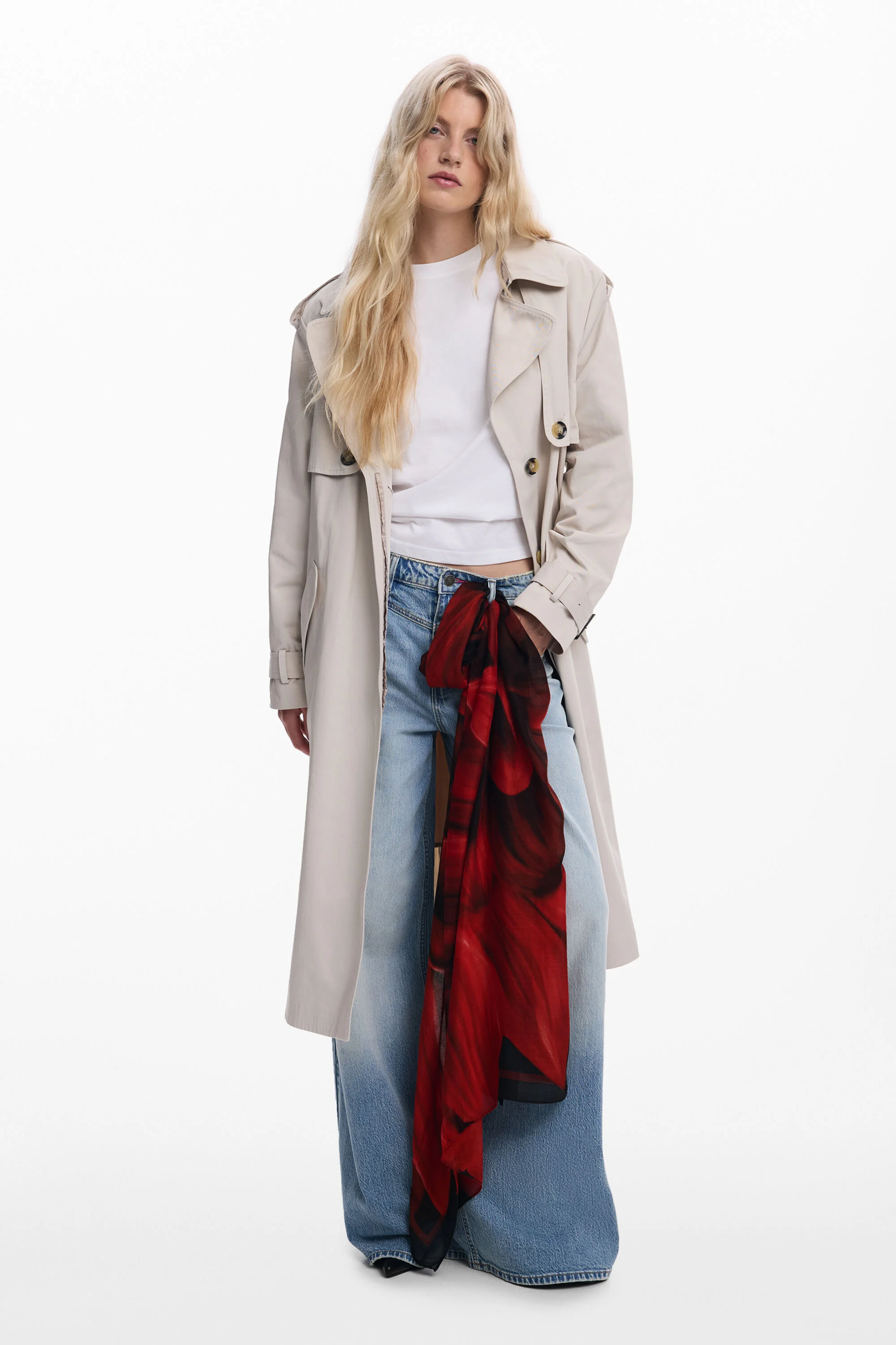 Desigual Sciarpa 25WAWA18 2000