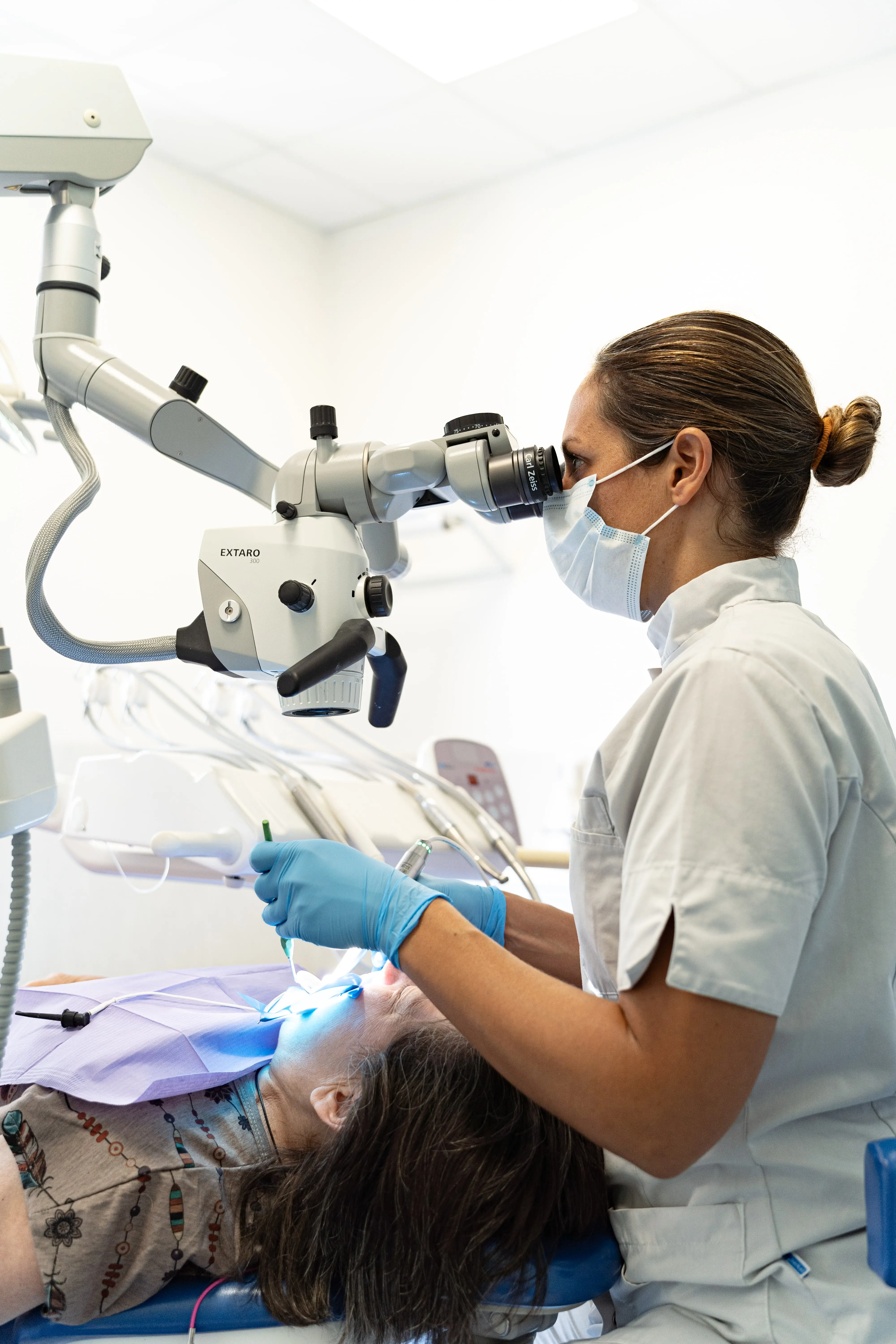 Dentista con paziente