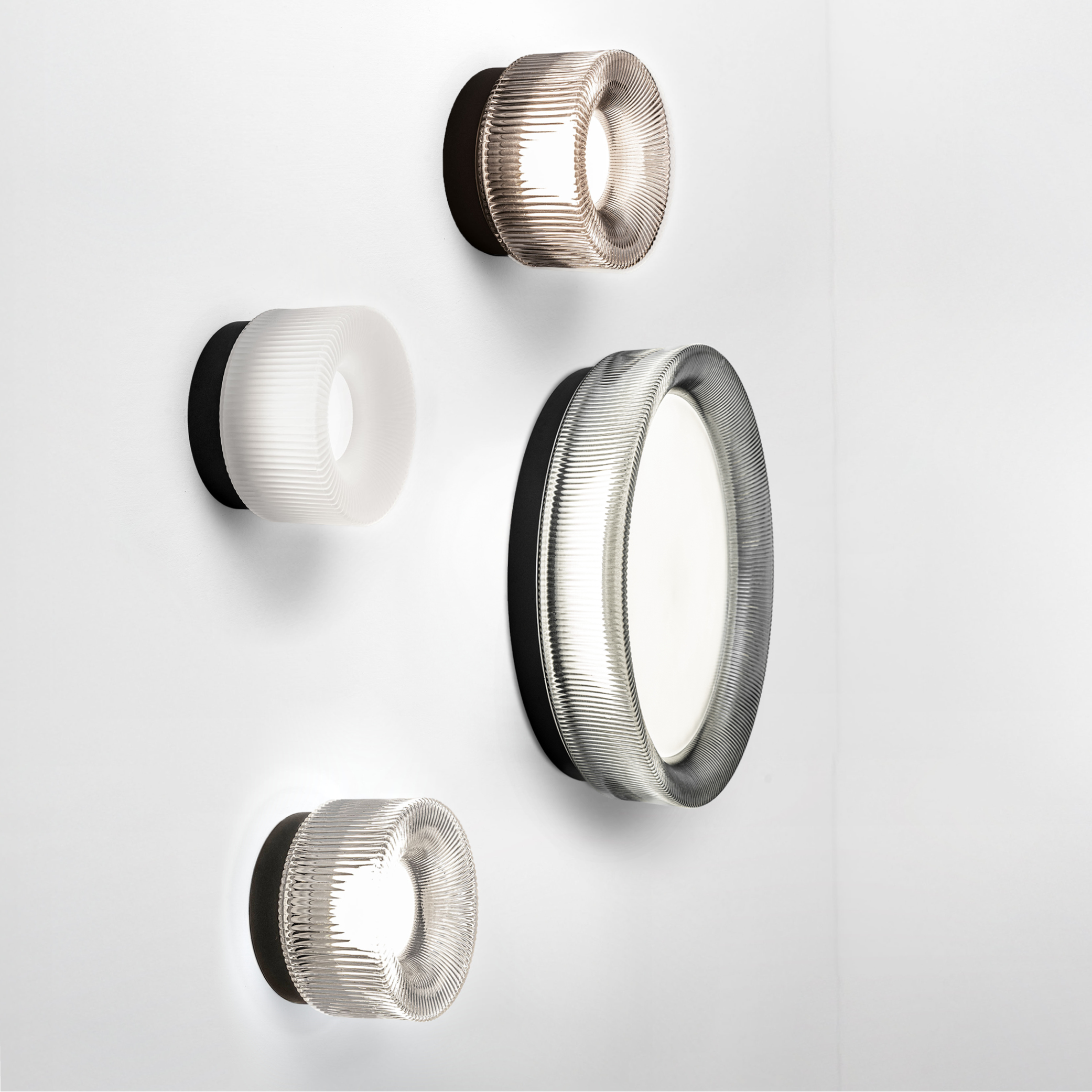 PILASTRO PLAFONIERA/APPLIQUE BASE ANTRACITE + VETRO BIANCO SATINATO 1X12W LED GX53