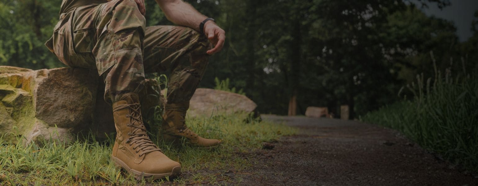 PROFESSIONAL TACTICAL BOOTS