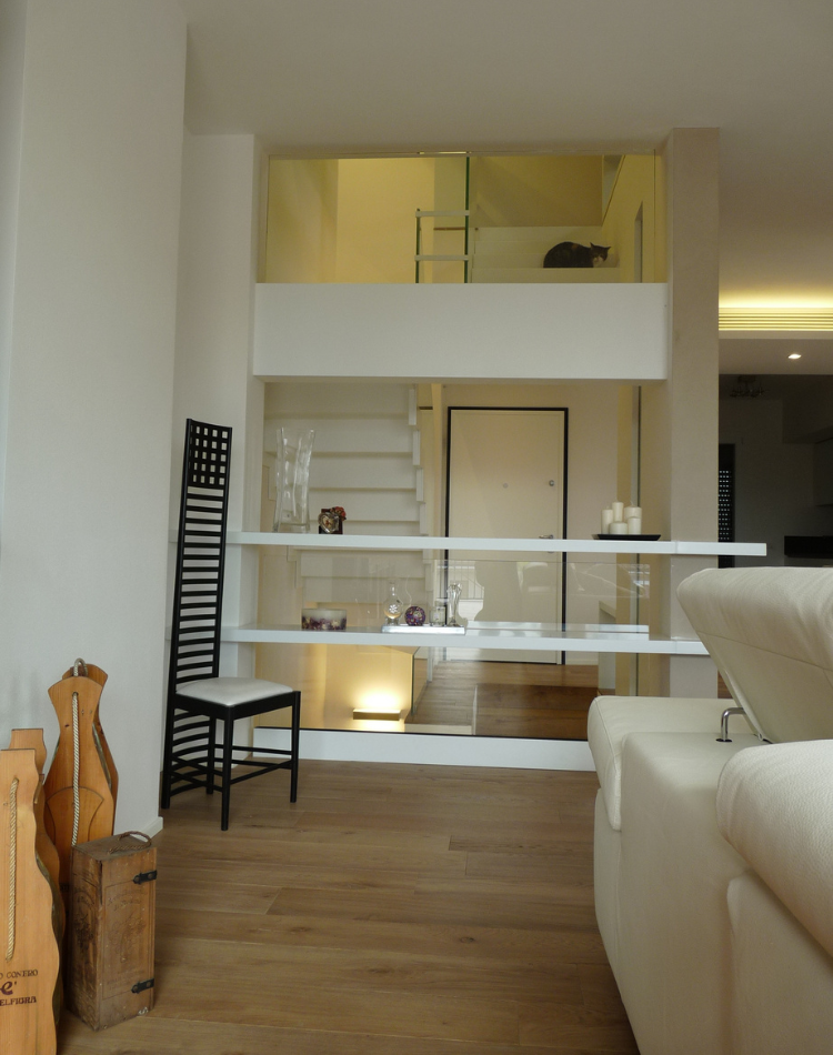 Oak parquet recovered from old beams and internal wooden staircase 