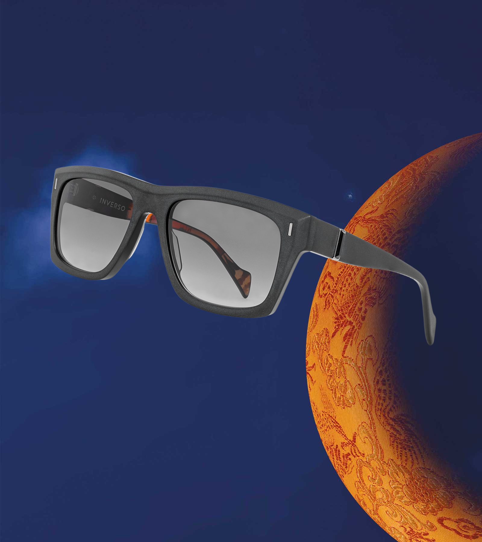 Model glasses Inverso