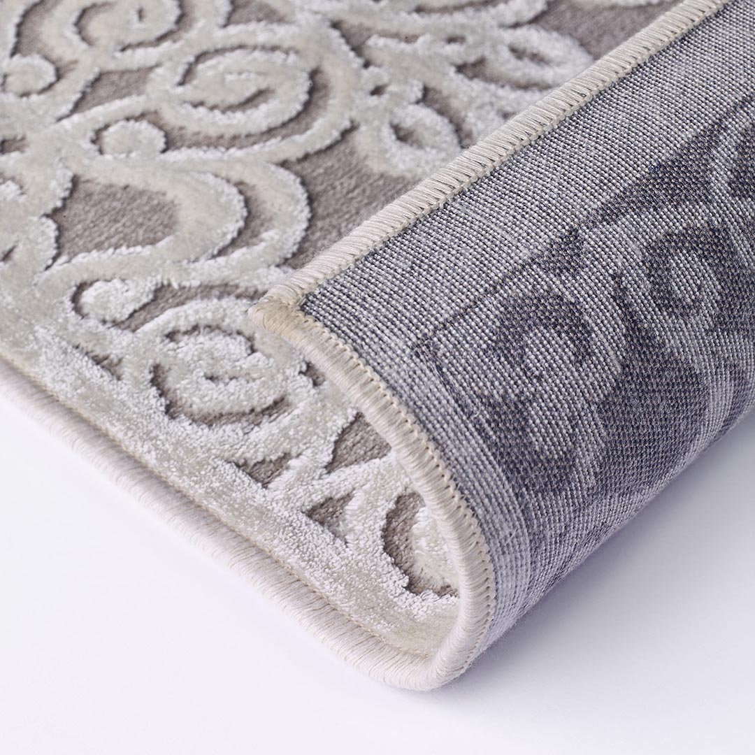 Tappeto GENOVA 38036/6565/90: Eleganza classica con un tocco moderno