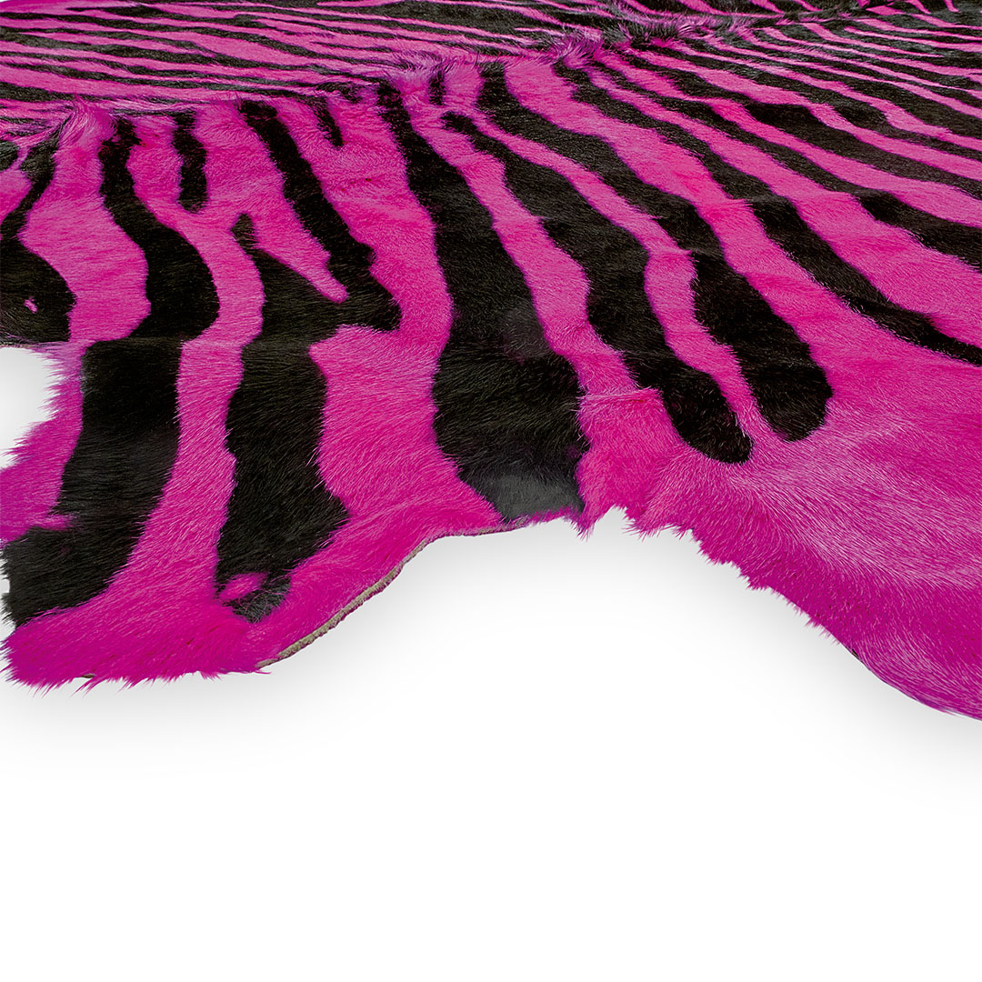 Tappeto PELLE STAMPATA ZEBRA FUXIA – Eleganza e stile con un tocco vivace