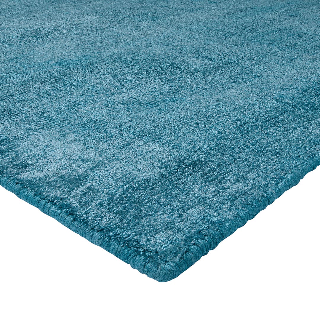 TRENDY SHINY OTTANIO: Eleganza e Comfort per il Tuo Spazio Moderno