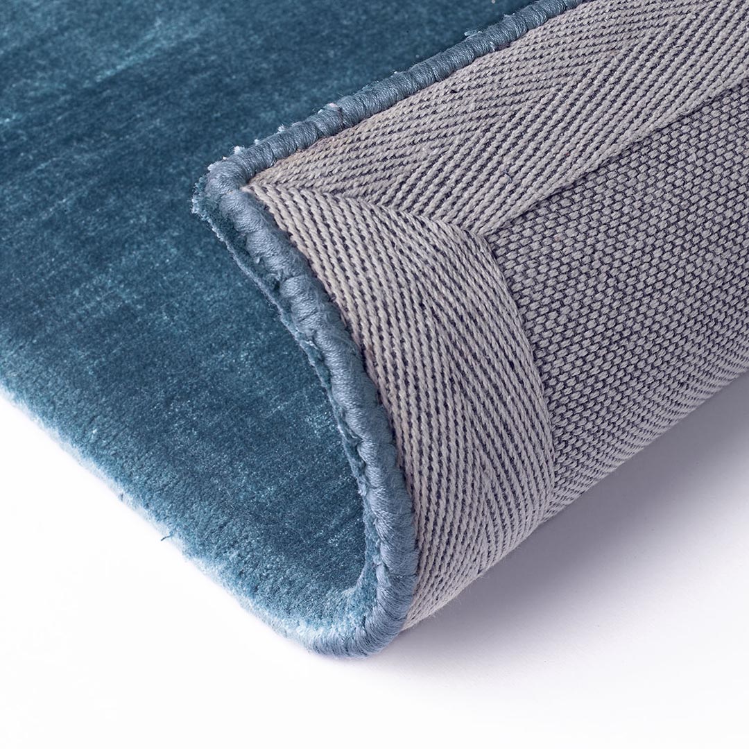 Tappeto Monocromatico EUCALYPTUS TROPICAL GREEN: Eleganza Naturale per i Tuoi Ambienti