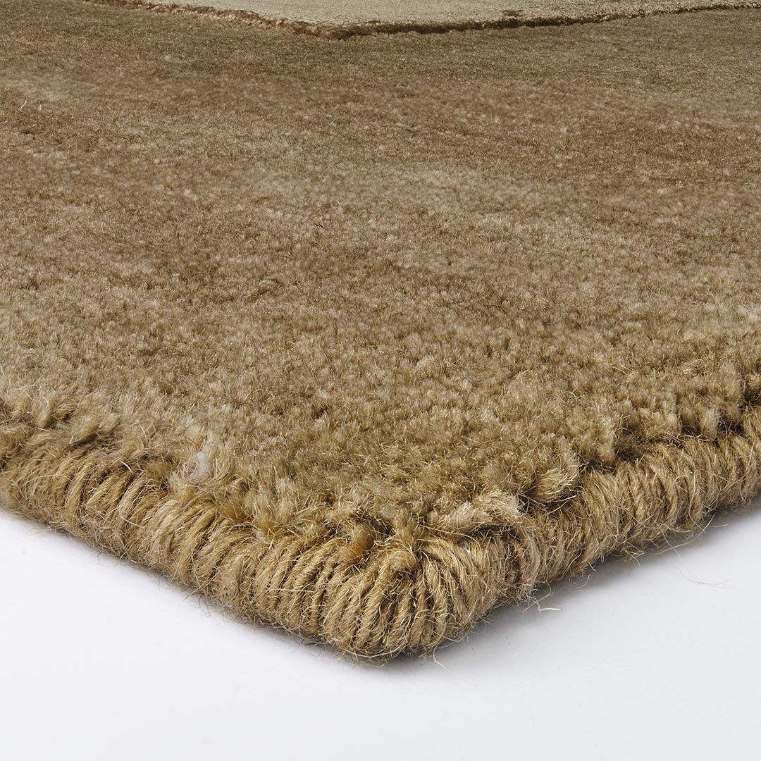 Tappeto BRIANNE GOLD: Eleganza e Raffinatezza per la Tua Casa