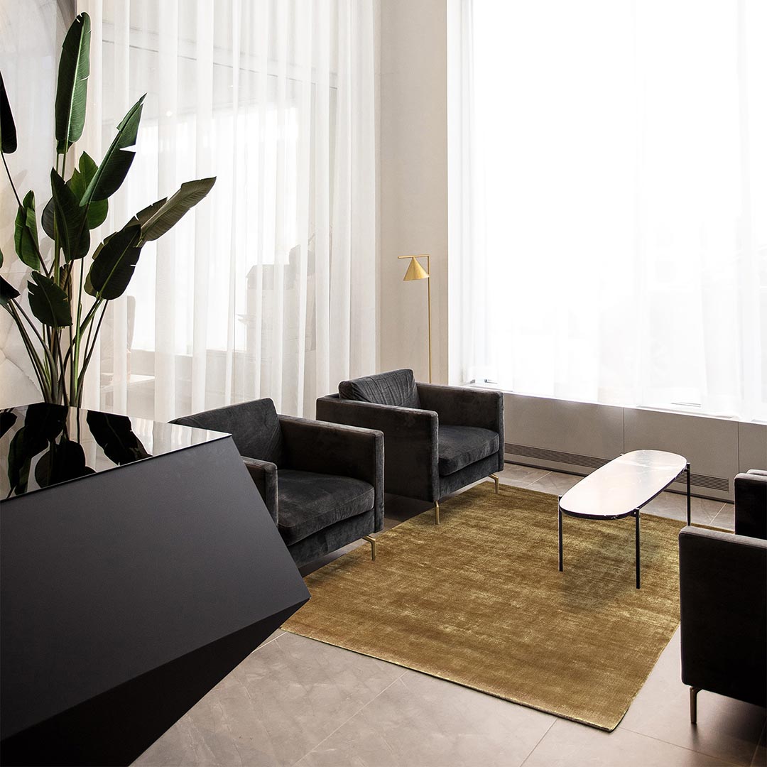 Tappeto LUCE GOLD: Eleganza Brillante per i Tuoi Spazi