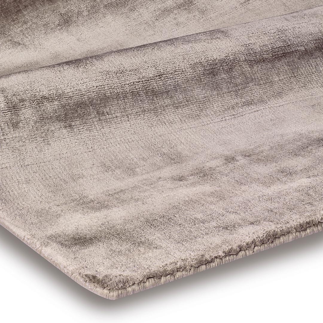 Tappeto LUCE SAND: Eleganza e Comfort per la Tua Casa