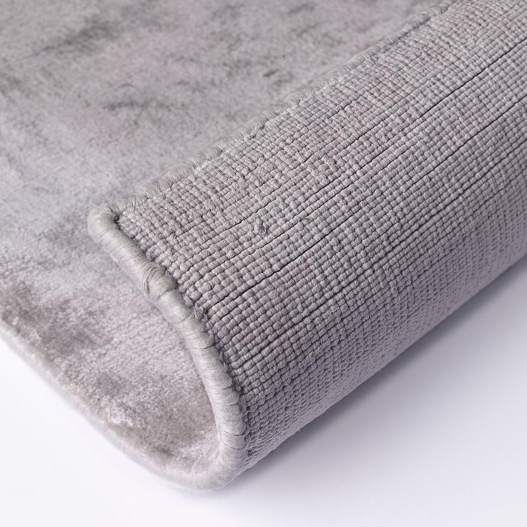 Tappeto LUCE SAND: Eleganza e Comfort per la Tua Casa