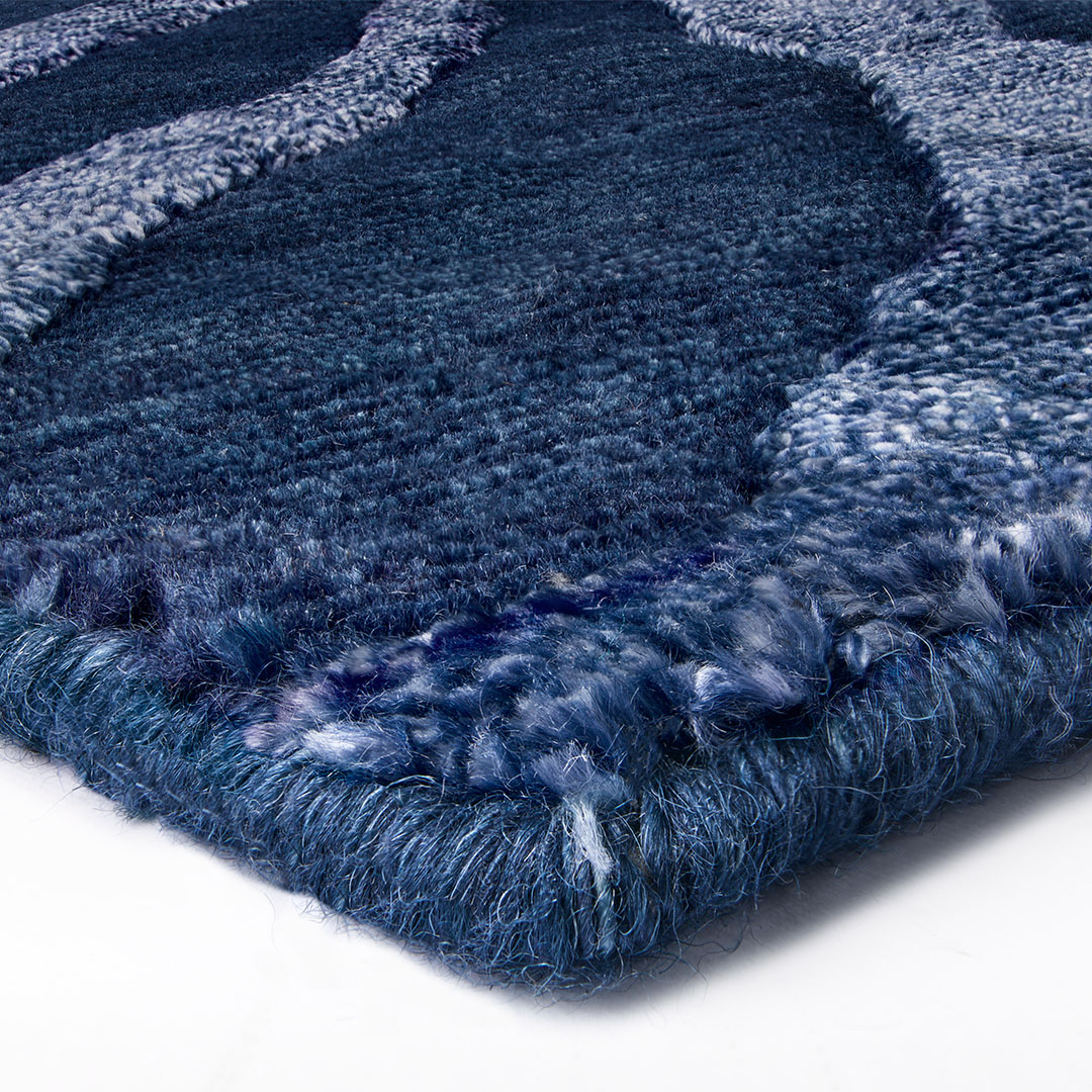 Tappeto CHANTAL DRESS BLUE – Eleganza e Raffinatezza per il Soggiorno Moderno