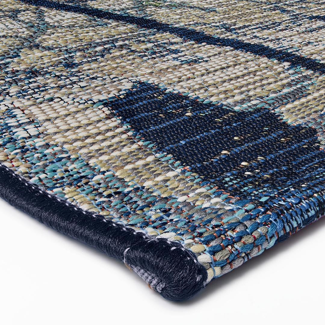 Tappeto AMAZZONIA 790X – L’eleganza del blu in chiave tropicale