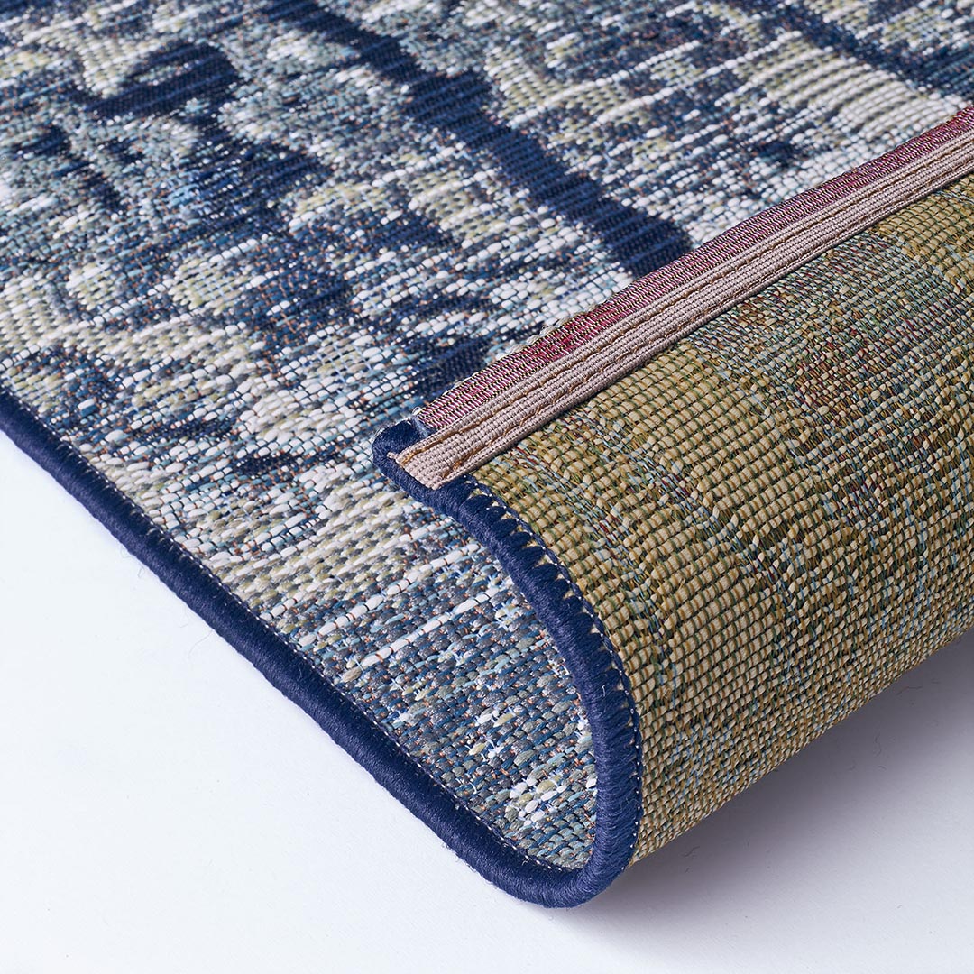 Tappeto AMAZZONIA 790X – L’eleganza del blu in chiave tropicale