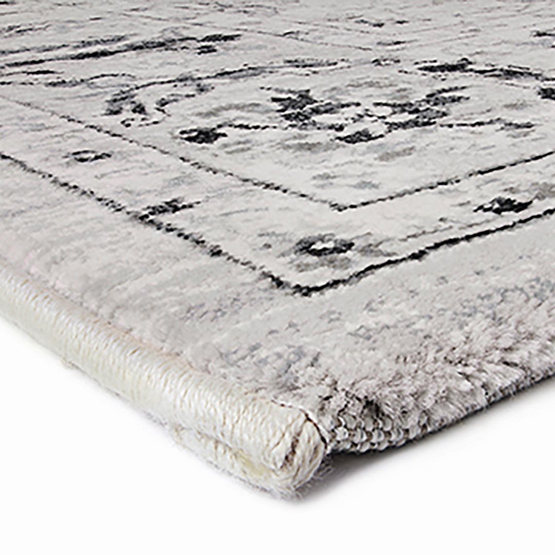 Tappeto ANTARES 57201/6696 – Raffinatezza Classica per il Soggiorno