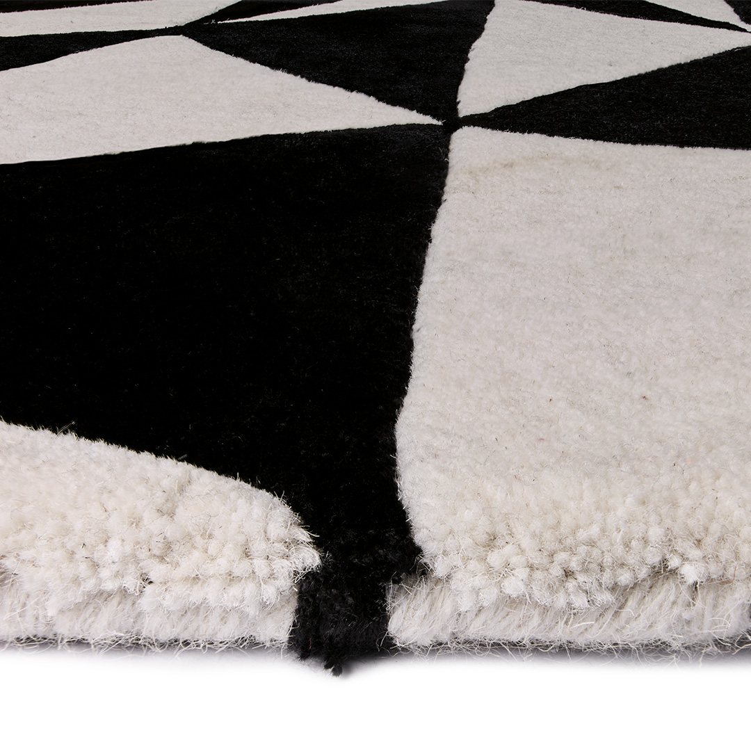 Tappeto BIANCA NEVE ZERO – Geometria Moderna per un Salotto di Design