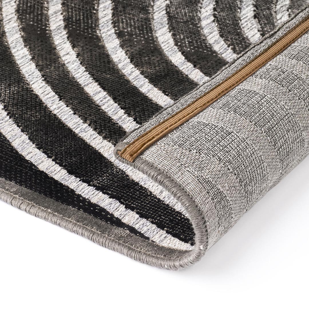 Tappeto GABRIELLE 901E/Q13: Eleganza ondulata per la tua camera da letto