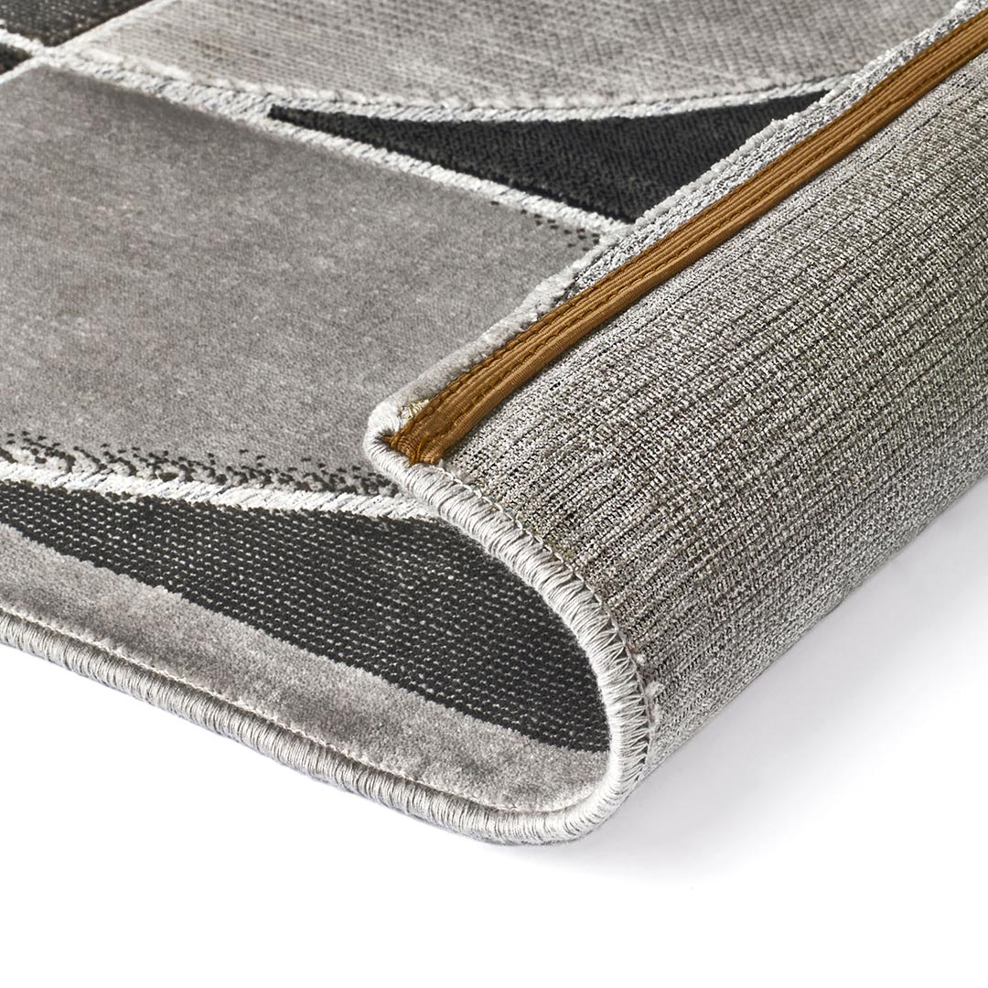 Tappeto GABRIELLE 1120X/Q13: Geometria e Stile per i Tuoi Spazi