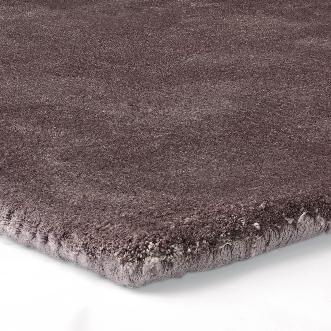 Tappeto EUCALYPTUS LIME COKE: Eleganza Monocromatica per la Tua Casa