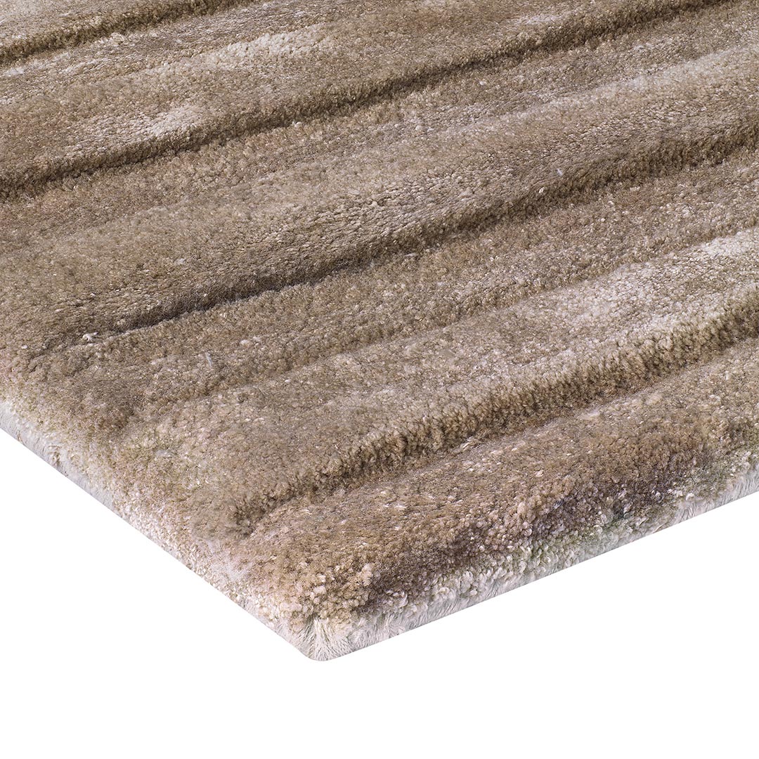 Tappeto SOLEIL VISONE: Raffinatezza e Design per il Tuo Soggiorno