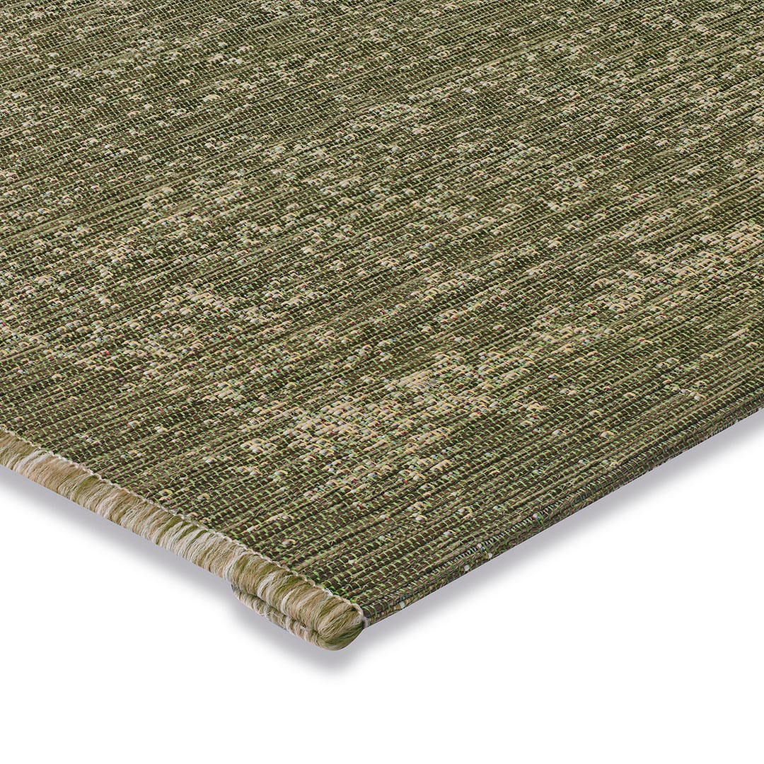 Tappeto Monocromatico MAYA OLIVE: Raffinatezza e Versatilità per Interni ed Esterni