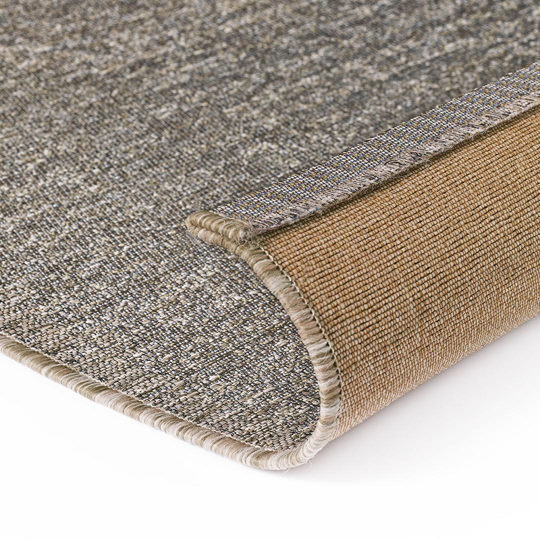 Tappeto MAYA SAGE: Raffinata Semplicità per Interni ed Esterni