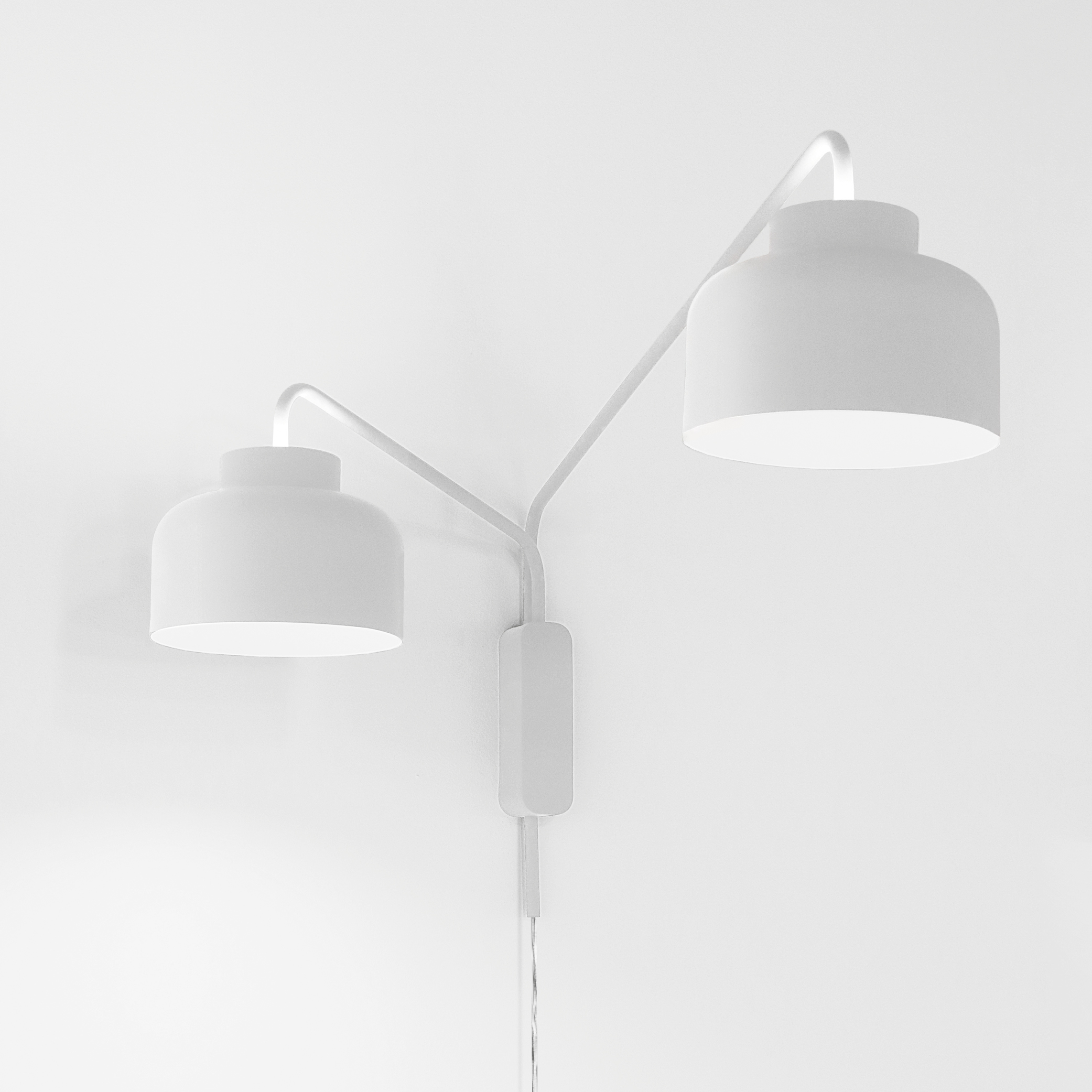 BOTTONE APPLIQUE BIANCO 2X24W 2700K-3000K-4000K DIMMERABILE