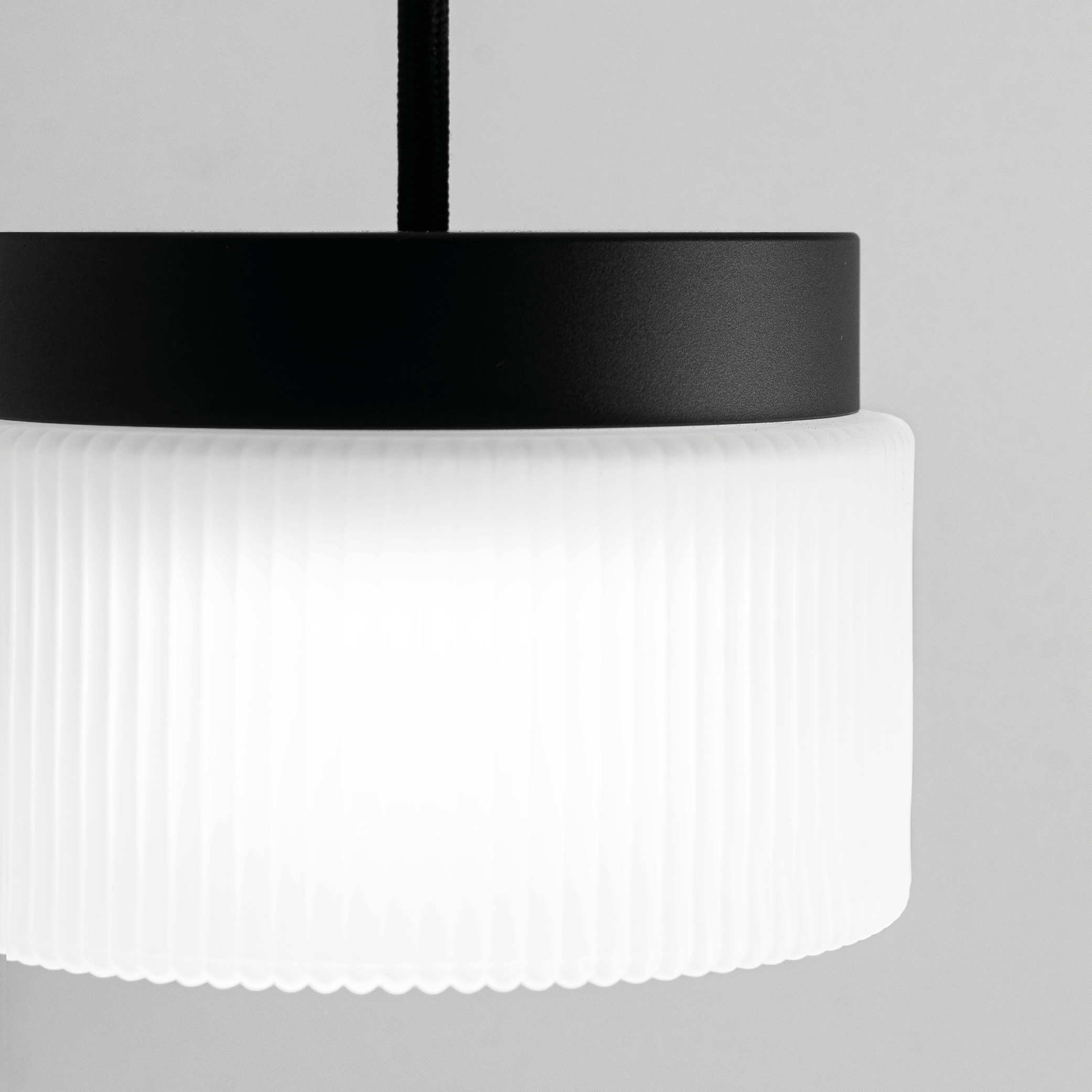 PILASTRO SOSPENSIONE BASE ANTRACITE + VETRO BIANCO SATINATO 1X12W LED GX53