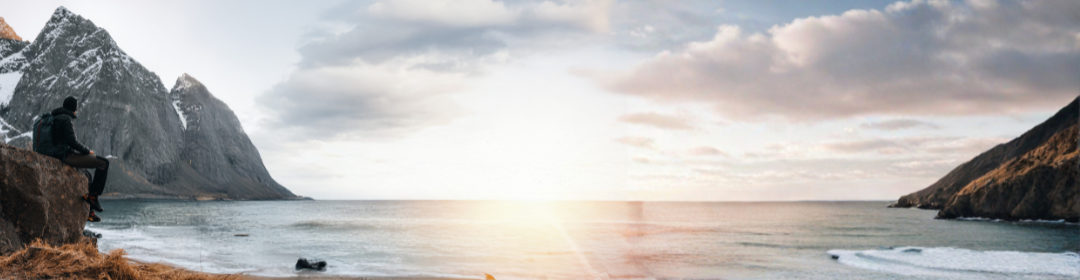 HIKING Y TREKKING image