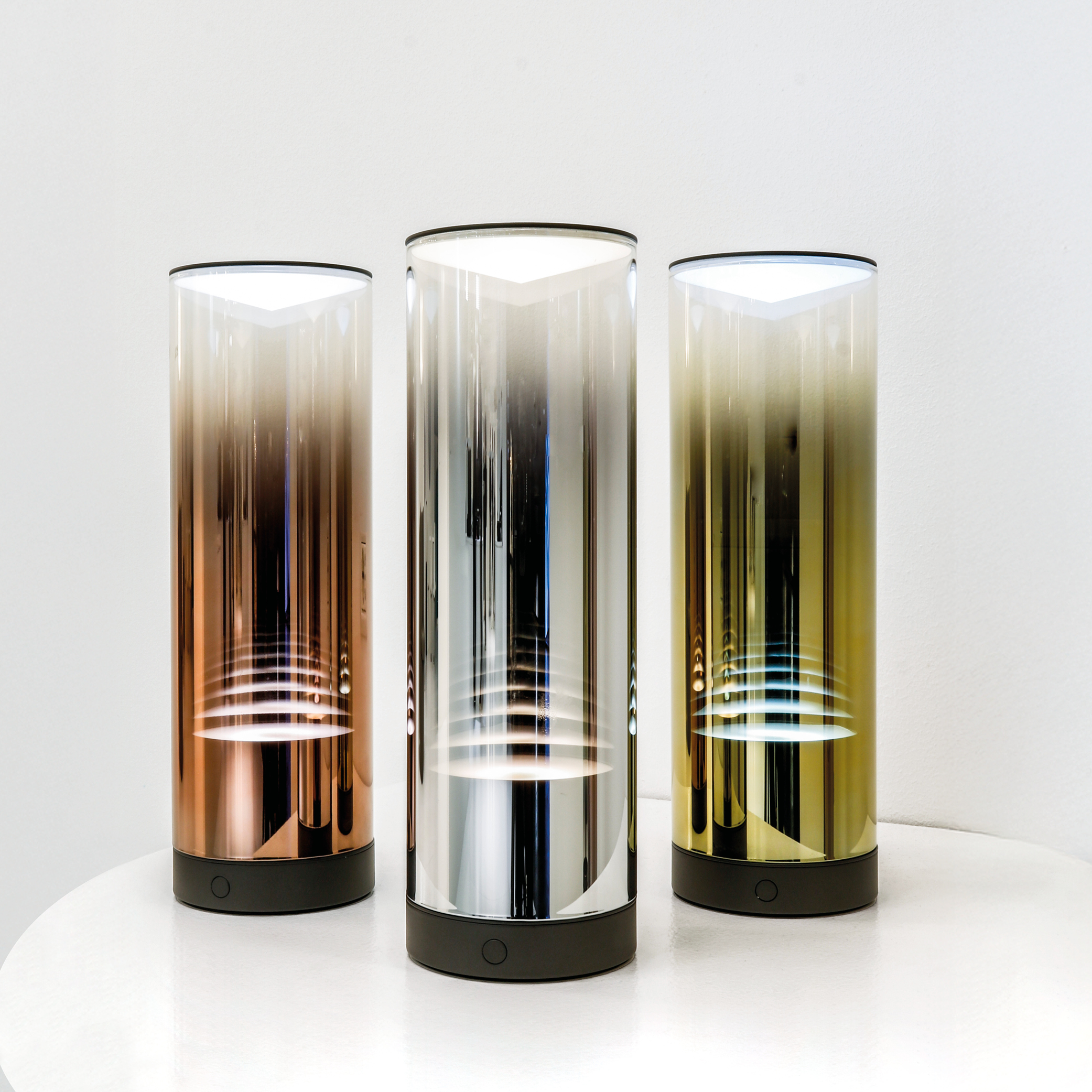 GLAZES DA TAVOLO PORTATILE CROMO 5W 2700K-3000K-4000K DIMMERABILE