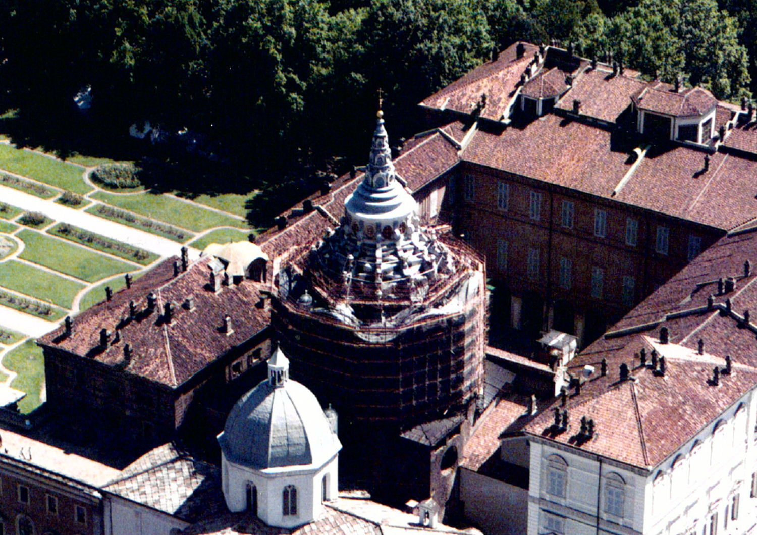 Restaurata la cappella della Sindone - 4