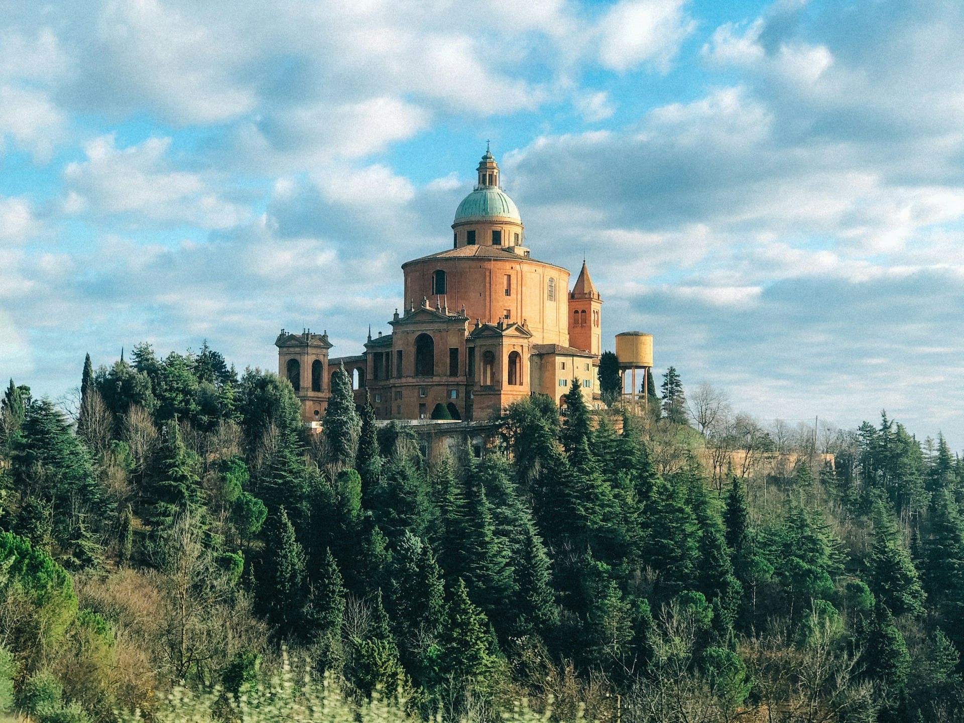 santuario della madonna di san luca