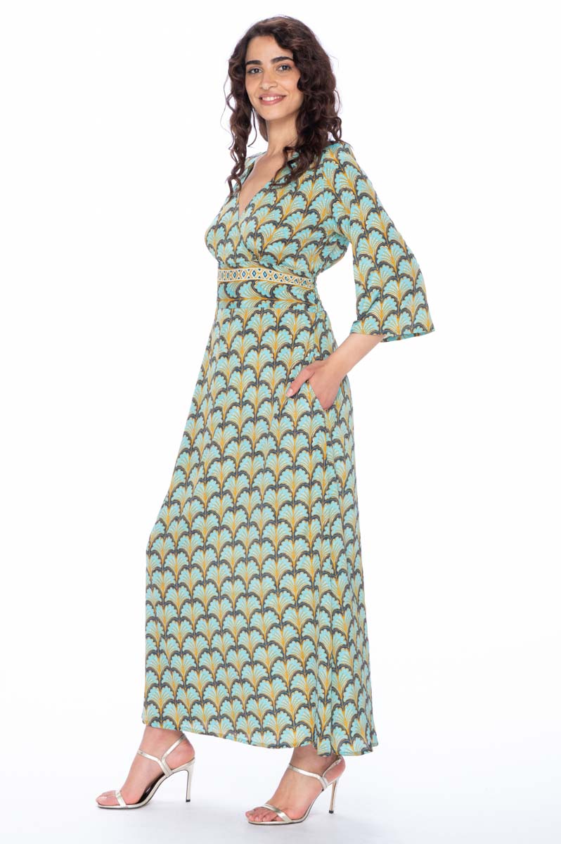 Seta indiana e abbigliamento etnico donna