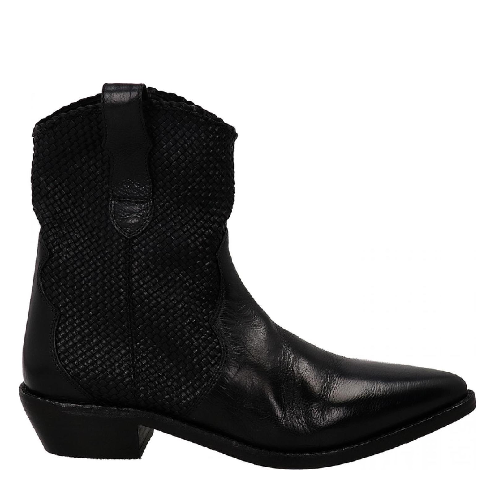 ZOLFO black