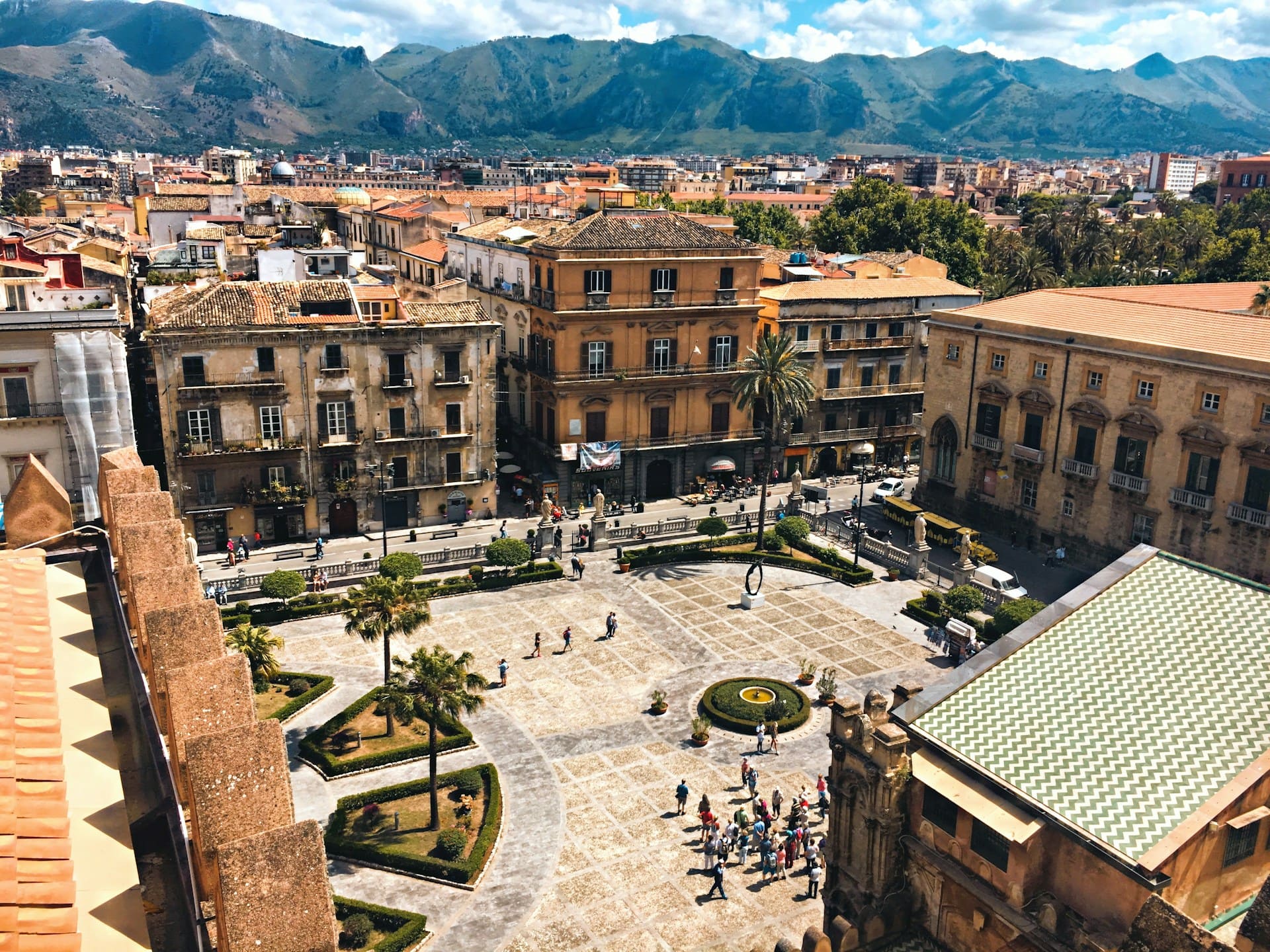 piazza cattedrale di palermo