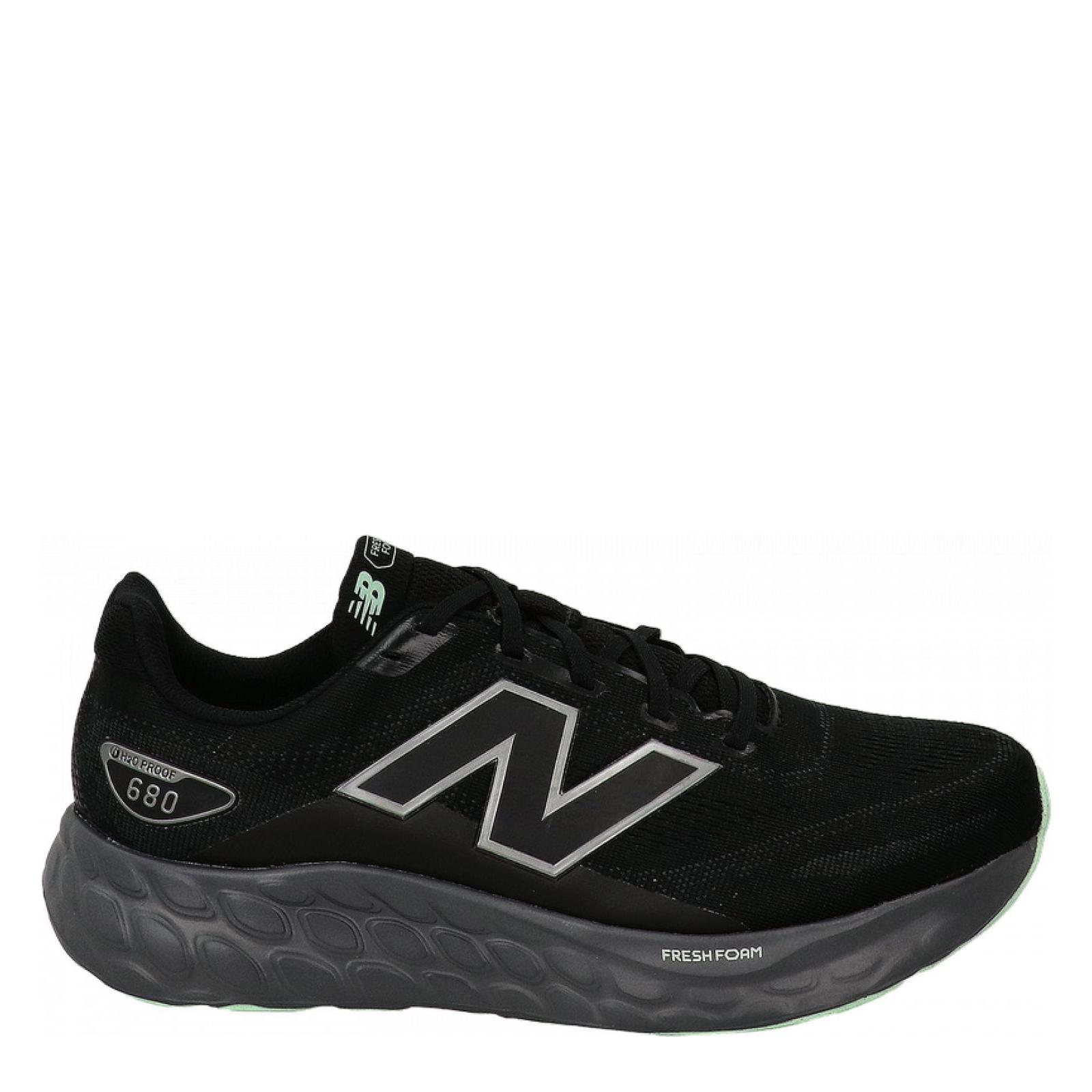 FRESH FOAM 680 black
