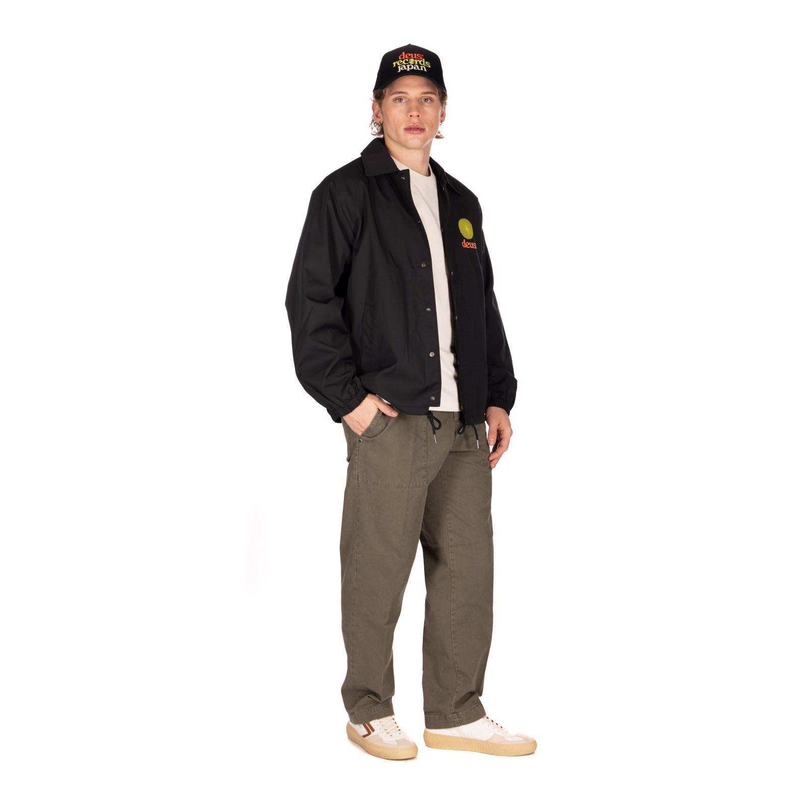 STRATA TRUCKER black