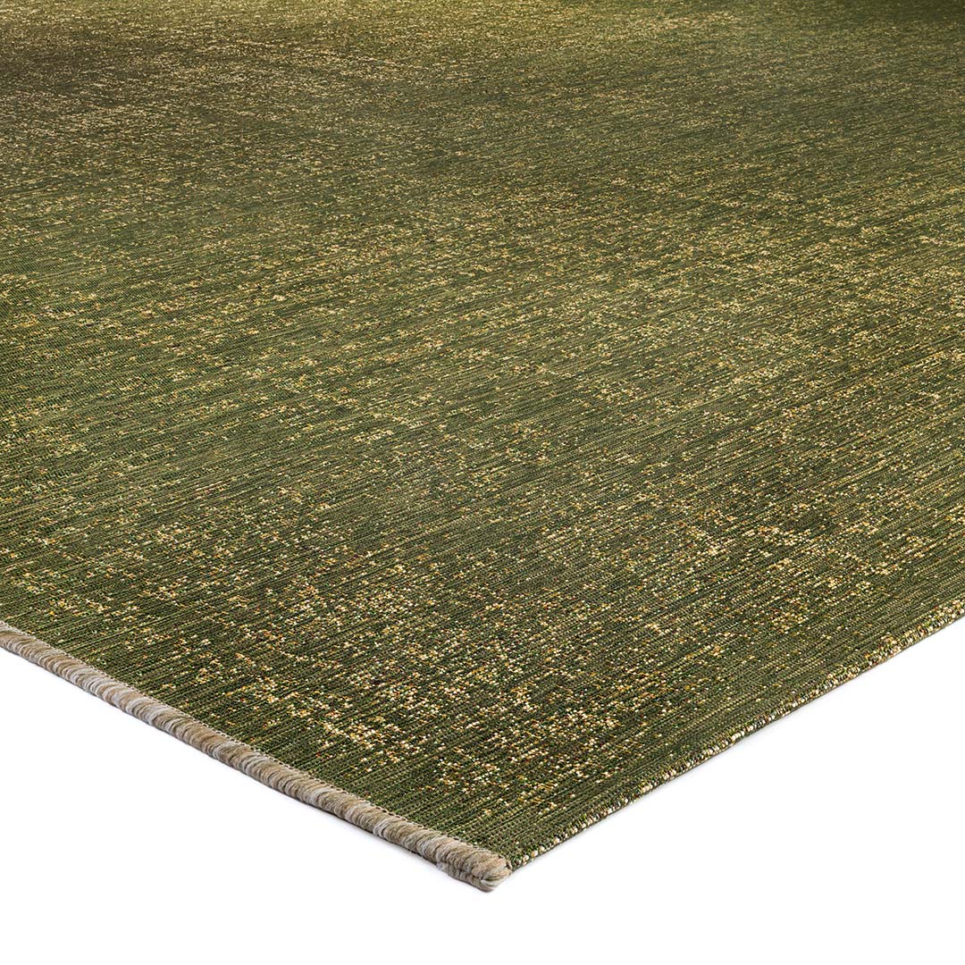 Tappeto Monocromatico MAYA OLIVE: Raffinatezza e Versatilità per Interni ed Esterni