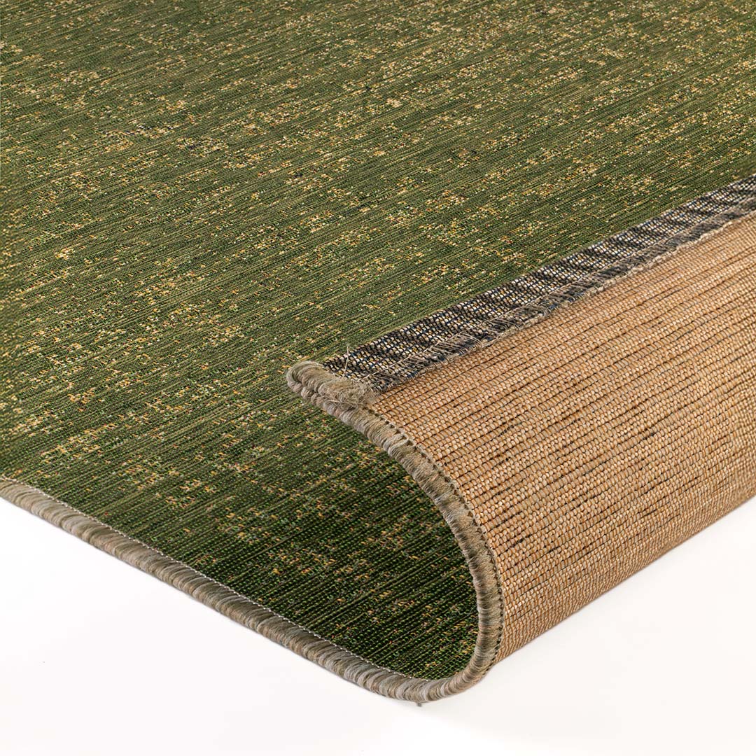 Tappeto Monocromatico MAYA OLIVE: Raffinatezza e Versatilità per Interni ed Esterni