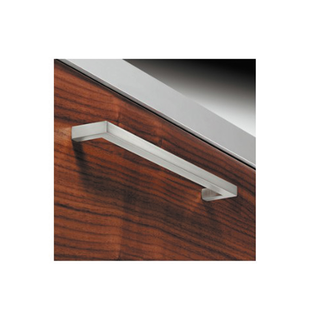 Maniglia per mobili squadrata interasse 233x28 finitura nichel spazzolato