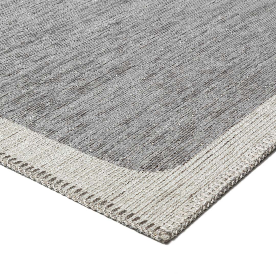 CHANTILLY PIETRA CEMENTO – Design Materico e Resistenza per Ambienti Moderni