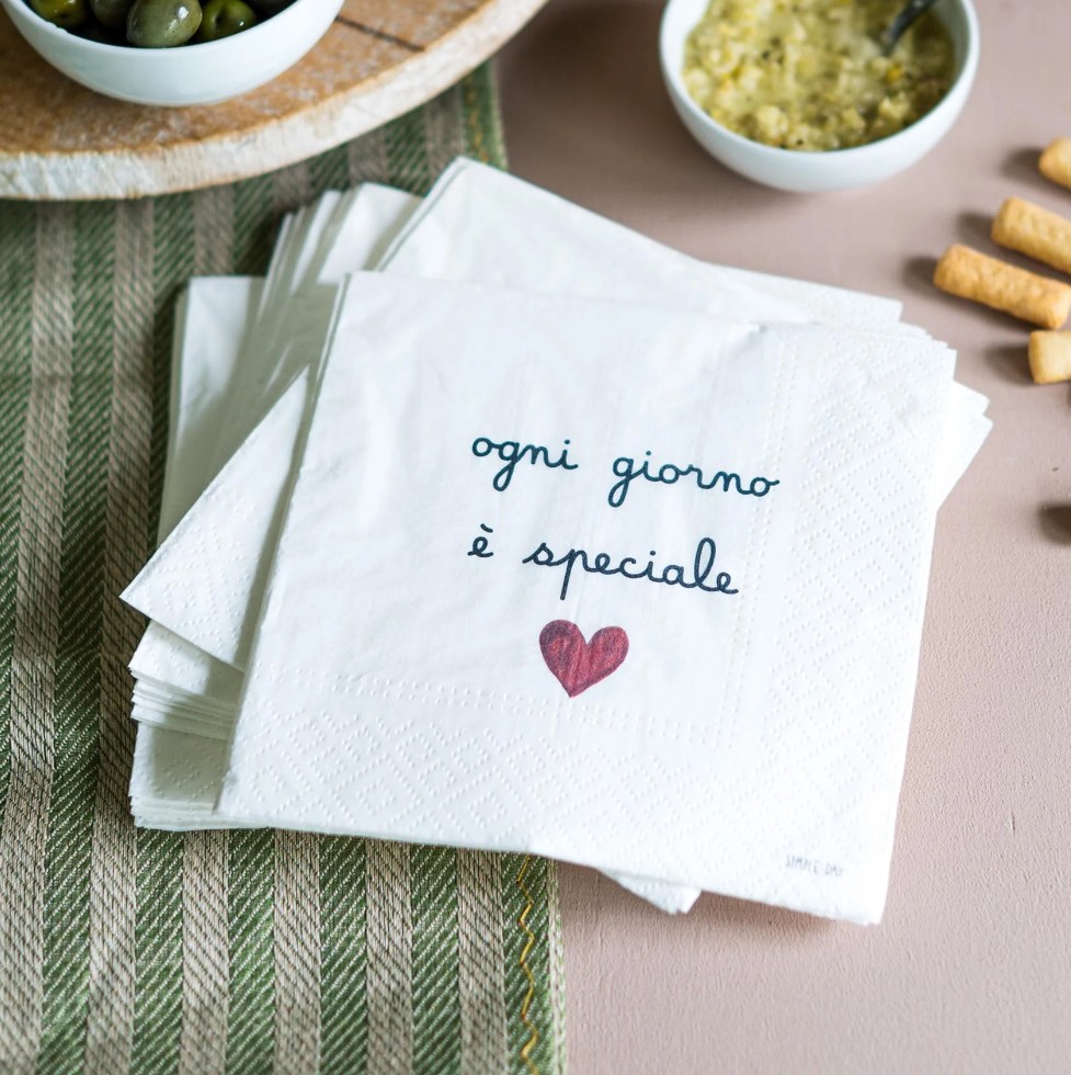 Set 20 tovaglioli in carta Ogni giorno è speciale