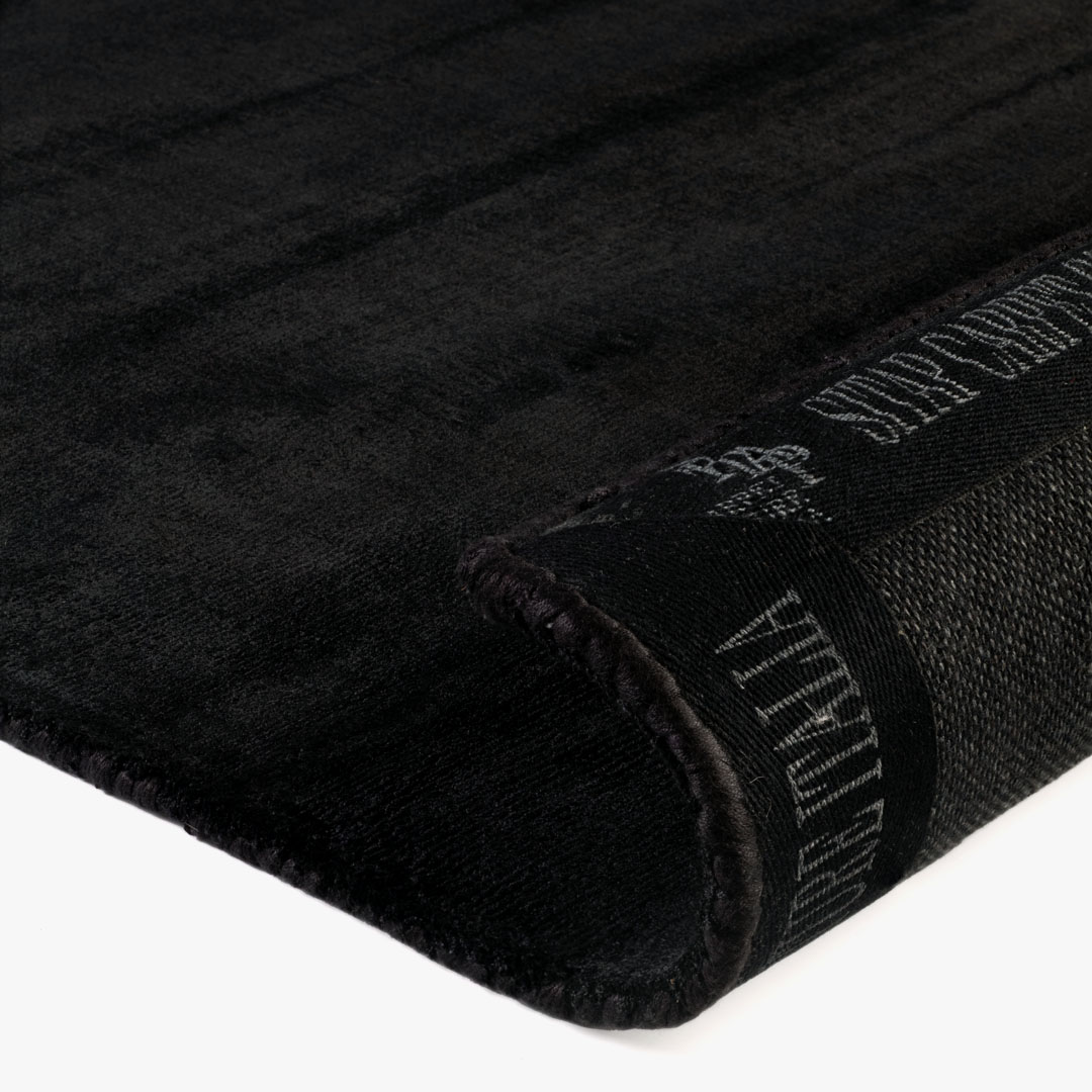 Tappeto Moderno TRENDY SHINY BLACK: Eleganza Assoluta per la Tua Casa