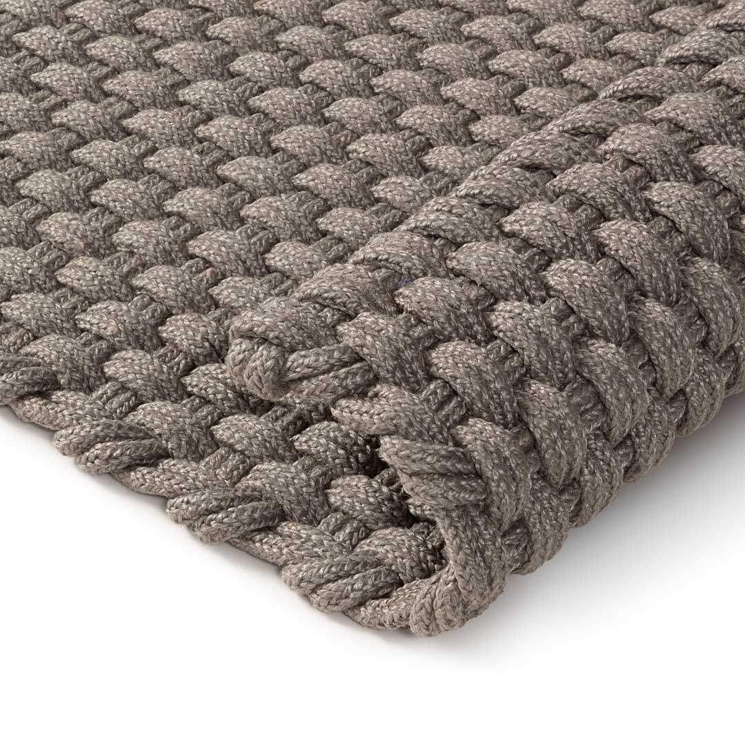 DORI GREIGE – Stile Naturale e Resistenza per i Tuoi Spazi Outdoor